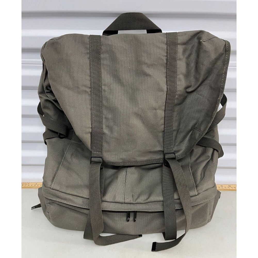 Duluth Trading Co Backpack Satchel Army Green Hiking Duffle Bag - 18"x 21"